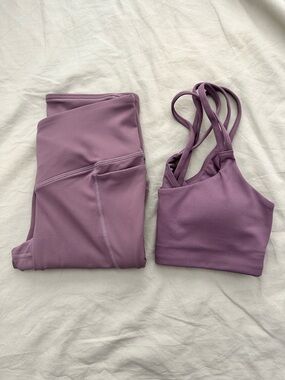 Fabletics Lavender Mauve Strappy Sports Bra and Leggings Set